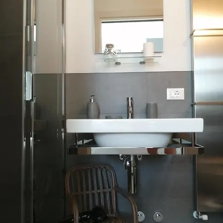 Stanze Ildesco 4* Bergamo