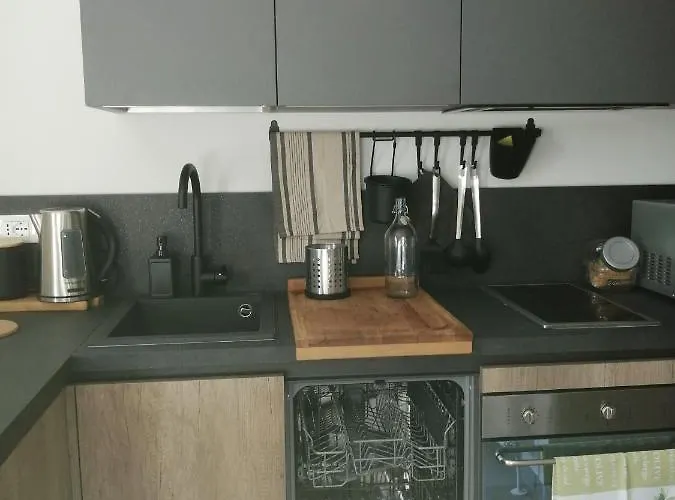 Konukevi Stanze Ildesco 4*